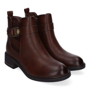 Botín con tira al tono y hebilla decorativa