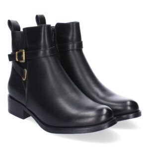 Botines de tacón combinados con parte trasera grabada