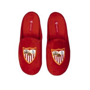 Zapatillas de estar por casa del FC Sevilla con diseño clásico con el escudo oficial del clubZapatillas de estar por casa del FC Sevilla con diseño clásico con el escudo oficial del club