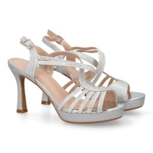 Sandalia fiesta tacón fino elegante para mujer.