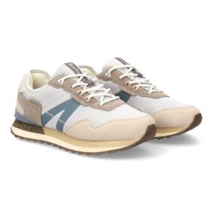 Zapatilla deportiva urbana y moderna