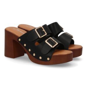 Sandalia plataforma mujer con hebillas y tachuelas