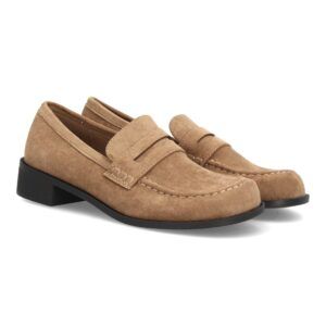 Mocasines barefoot elegantes de horma amplia para mujer.